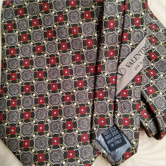 Valentino Cravatte 1oo% Silk Neck Tie